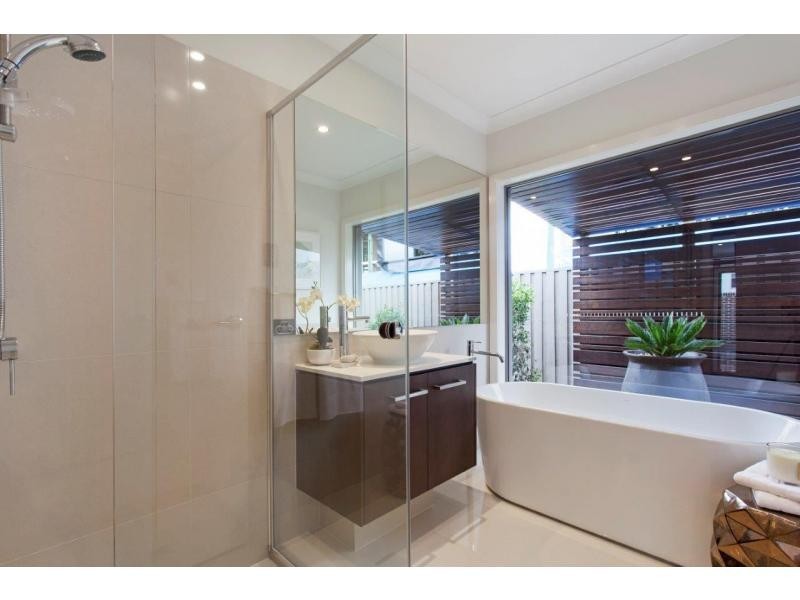 7 Finch Parade, Rochedale QLD 4123