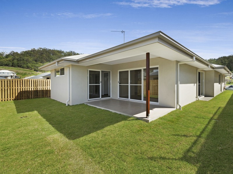 58 Hillstone Crescent, Maudsland QLD 4210