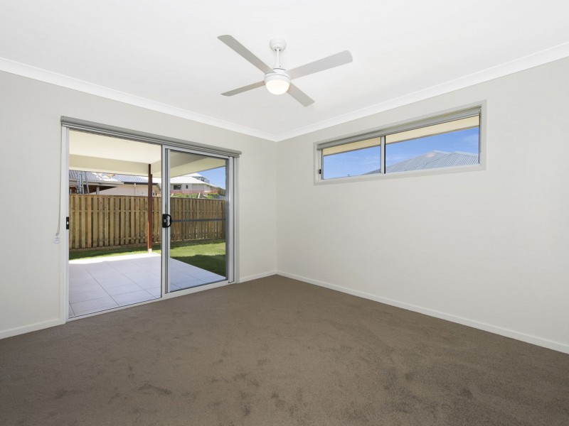 58 Hillstone Crescent, Maudsland QLD 4210