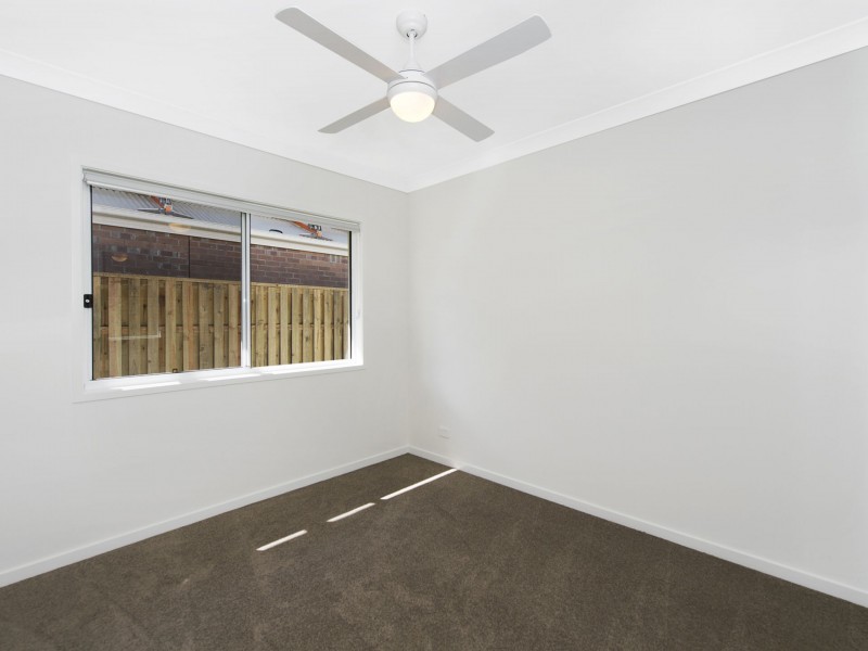 58 Hillstone Crescent, Maudsland QLD 4210