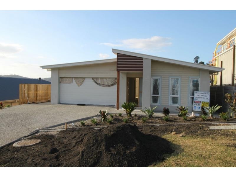 6 Grevillia Crescent, Riverstone Crossing, Maudsland QLD 4210