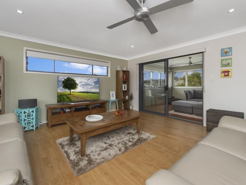 50 Rivermill Terrace, Riverstone Crossing, Maudsland QLD 4210