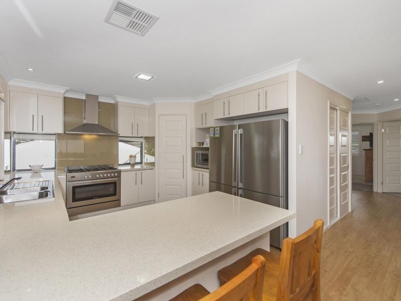 50 Rivermill Terrace, Riverstone Crossing, Maudsland QLD 4210