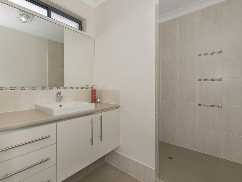 50 Rivermill Terrace, Riverstone Crossing, Maudsland QLD 4210