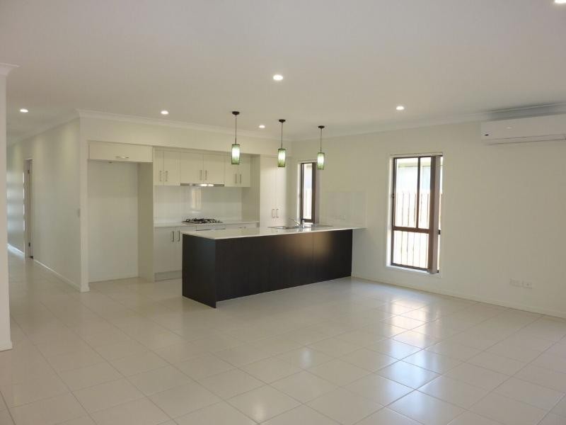 Ormeau Hills QLD 4208