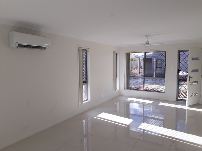 1/57 McAuley Parade, Pacific Pines QLD 4211