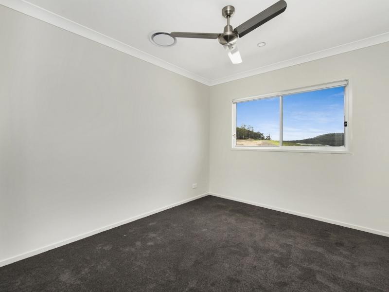 8 Grevillia Crescent, Riverstone Crossing, Maudsland QLD 4210