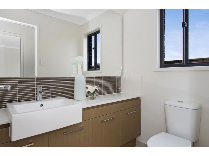 Yarrabilba QLD 4207