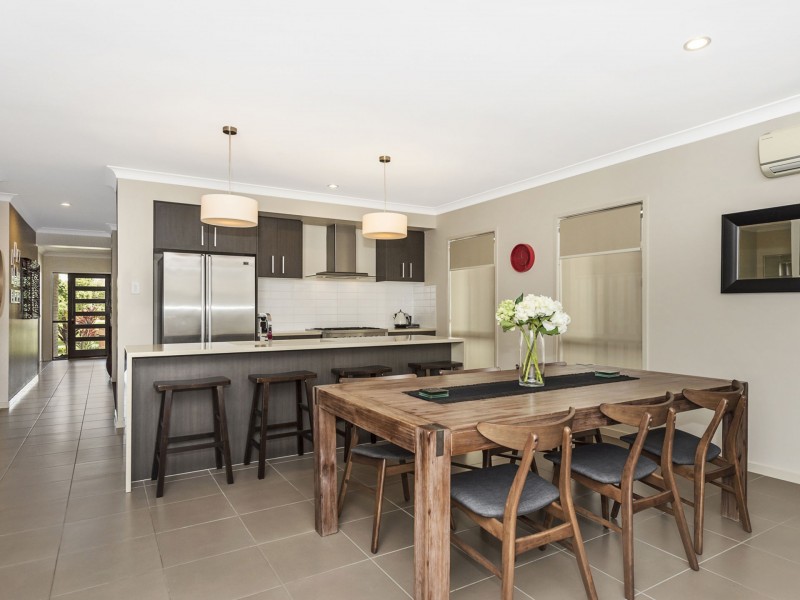 12 Homestead Circuit, Maudsland QLD 4210