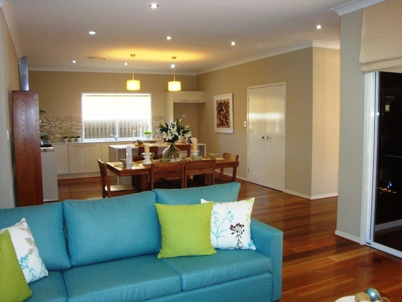 Pacific Pines QLD 4211