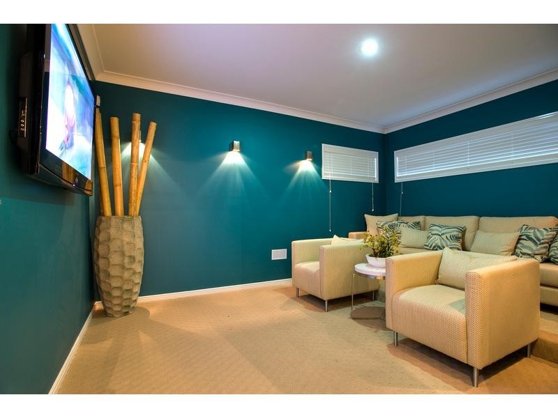 7 Waratah Crescent, Springfield Lakes QLD 4300