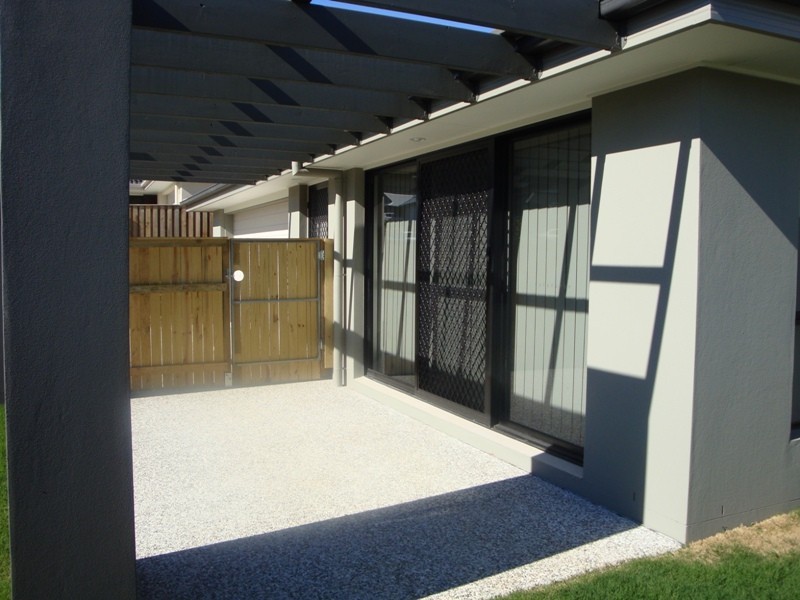 Pacific Pines QLD 4211