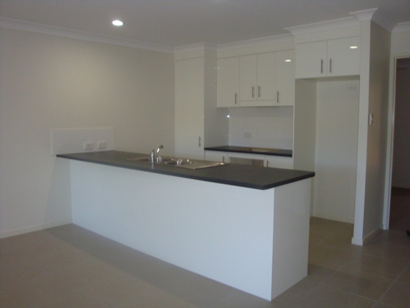 Pacific Pines QLD 4211