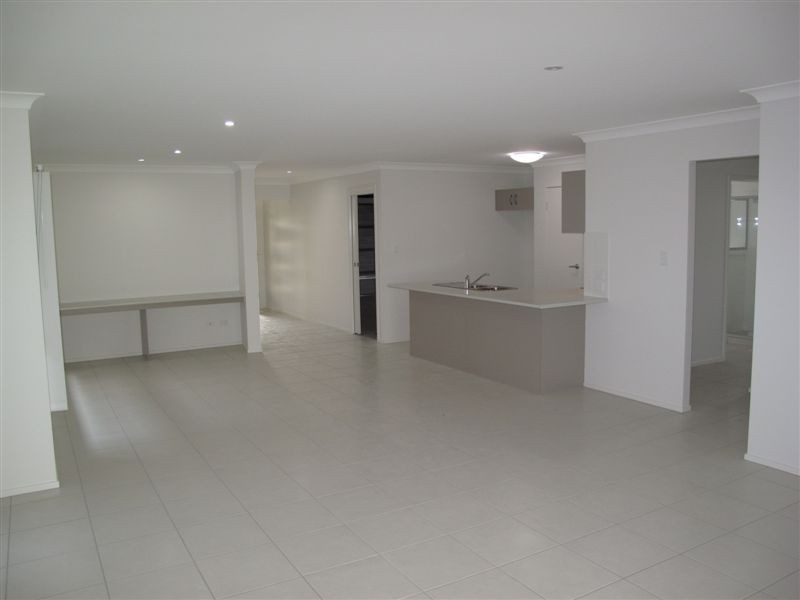 North Lakes QLD 4509