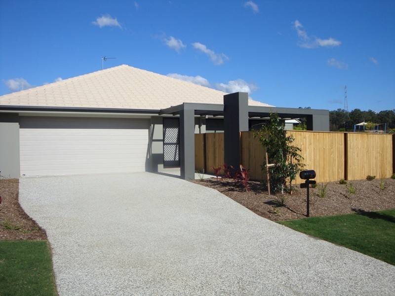 Pacific Pines QLD 4211