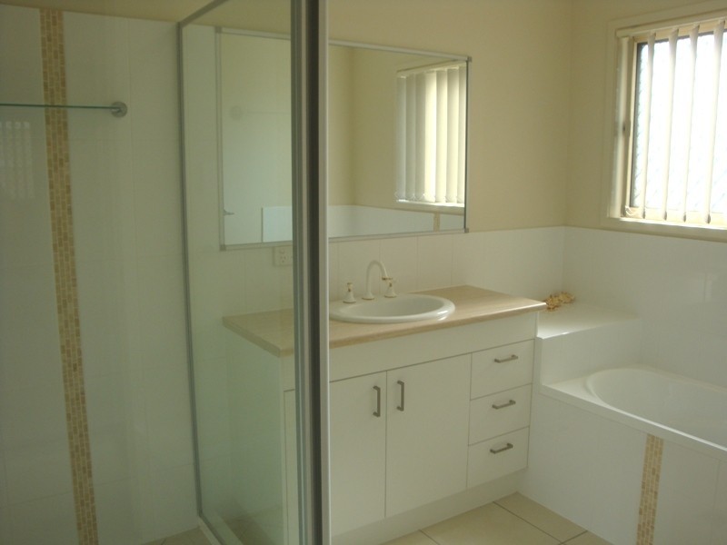 Doolandella QLD 4077