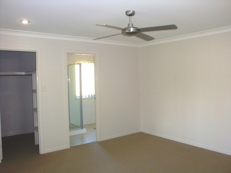 Doolandella QLD 4077