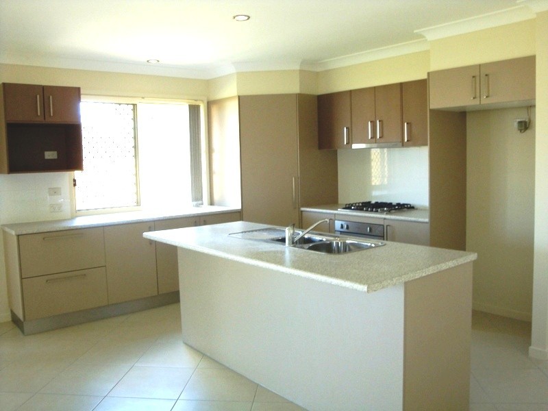 Doolandella QLD 4077