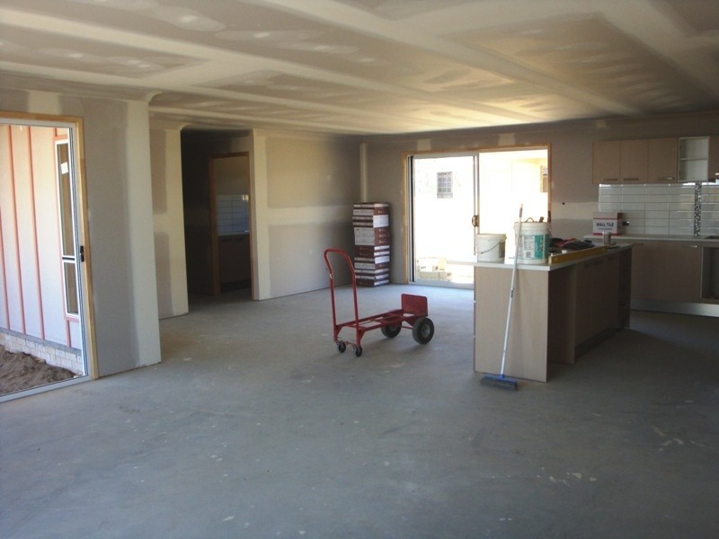 10 Dily Street, Hillcrest QLD 4118