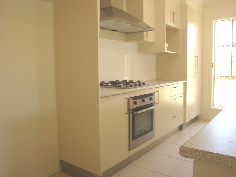 Hillcrest QLD 4118