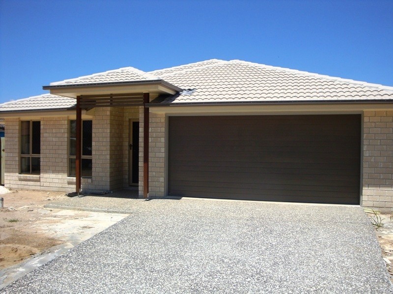 12 Dily Street, Hillcrest QLD 4118