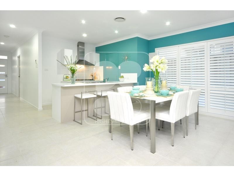Pacific Pines QLD 4211