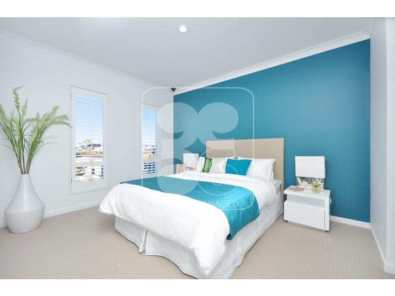 Pacific Pines QLD 4211