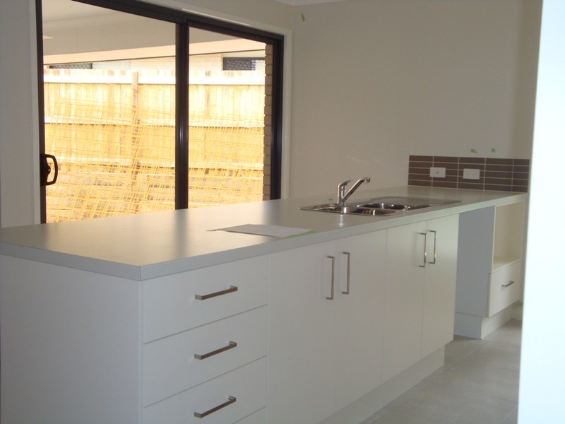 Durack QLD 4077