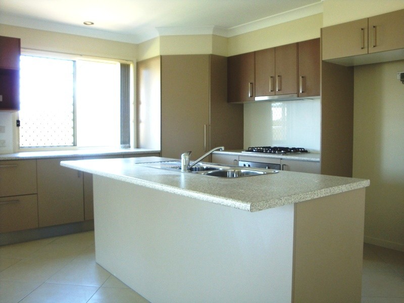 Doolandella QLD 4077