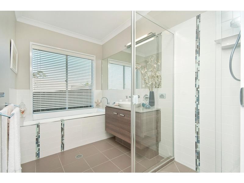 Augustine Heights QLD 4300