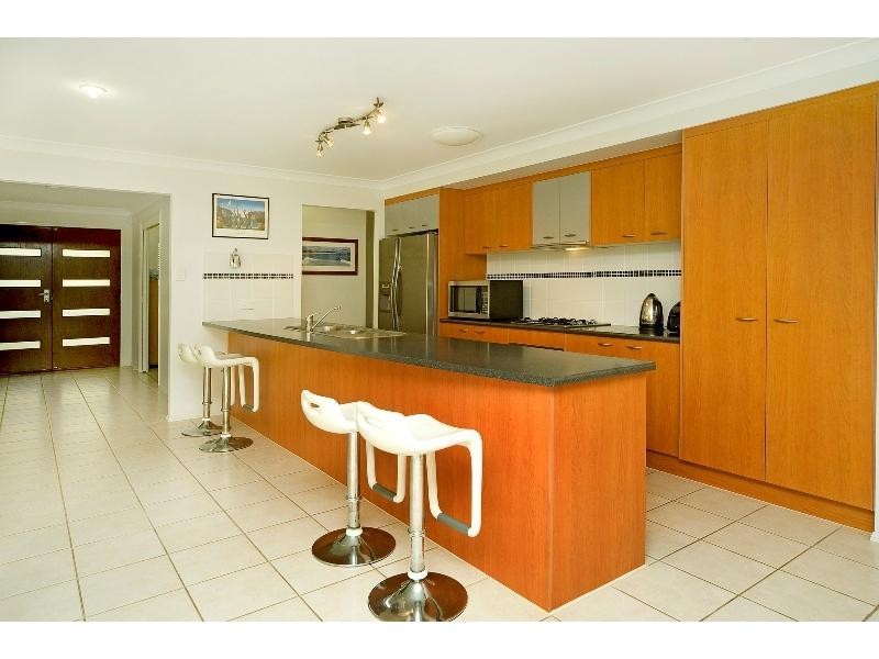 Coomera Waters QLD 4209