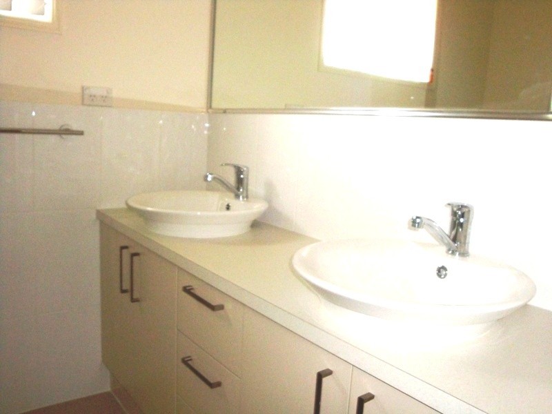 Doolandella QLD 4077