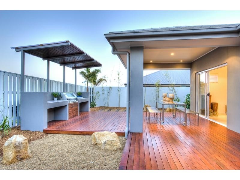 North Lakes QLD 4509