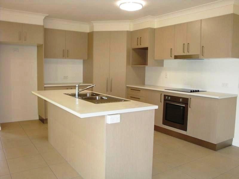 Hillcrest QLD 4118