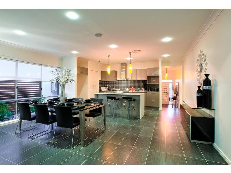 Springfield Lakes QLD 4300