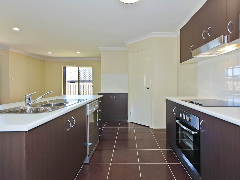 Gilston QLD 4211