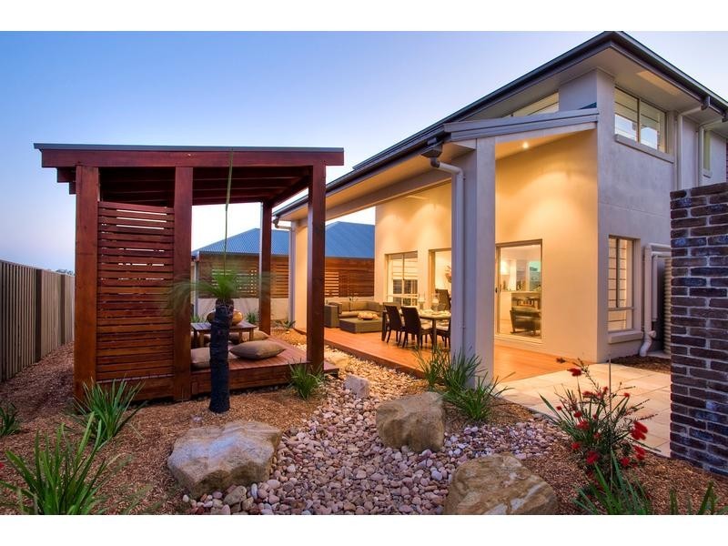 33 Forrestal Circuit, North Lakes QLD 4509