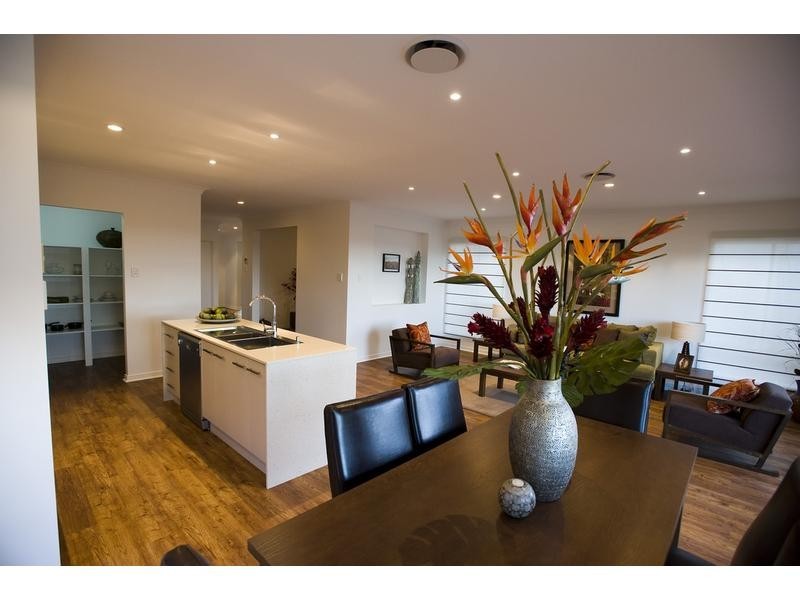 33 Forrestal Circuit, North Lakes QLD 4509