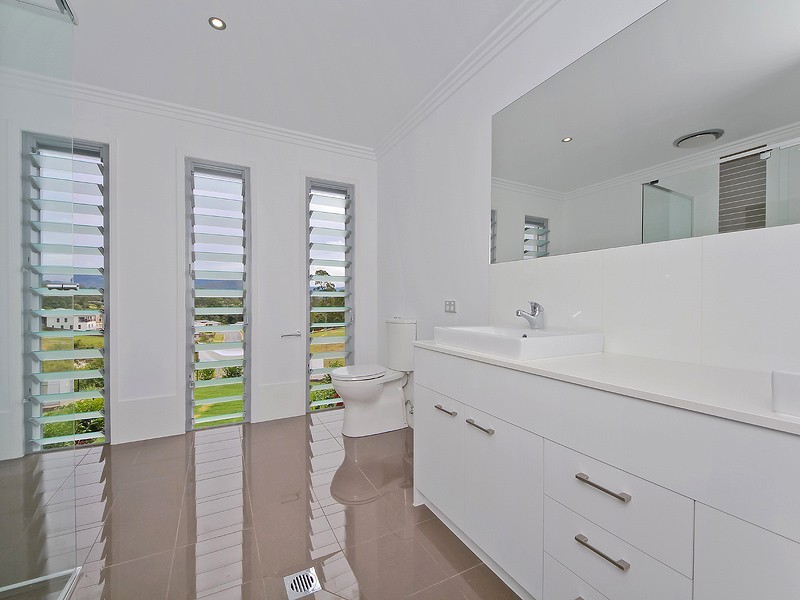 15 Blackstump Court, Gilston QLD 4211