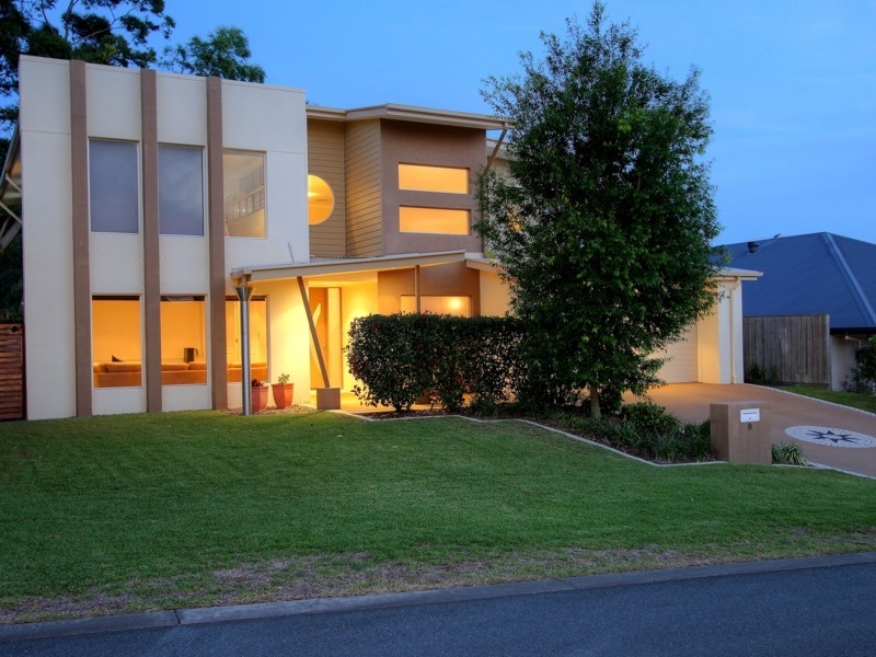 8 Trevi Close, Eight Mile Plains QLD 4113
