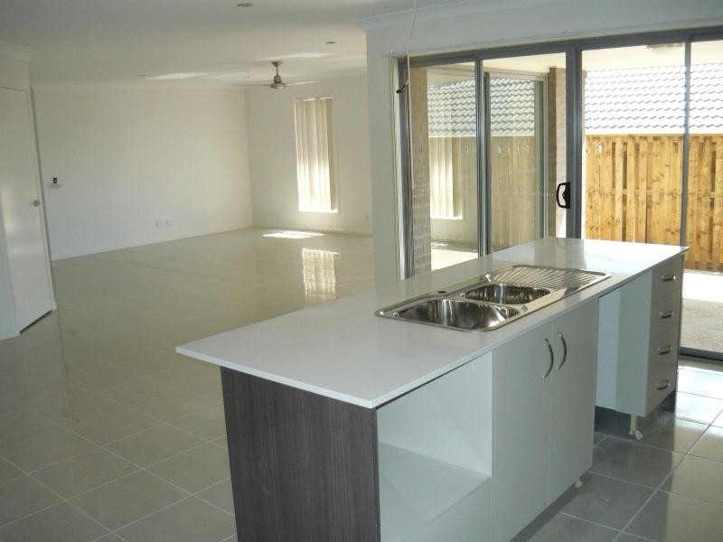 Lot 19 Ellenborough Avenue, Ormeau Ridge, Ormeau QLD 4208