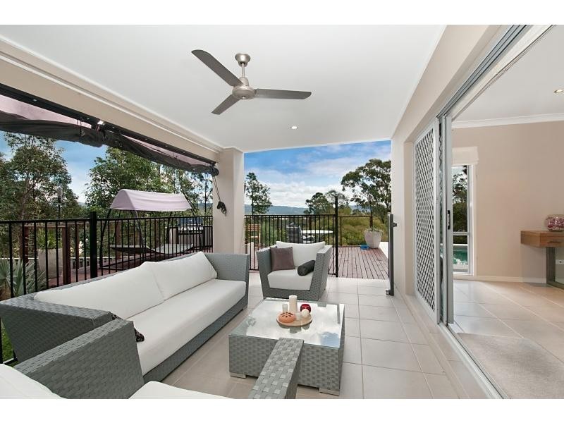 24 Hillary Circuit, Pacific Pines QLD 4211