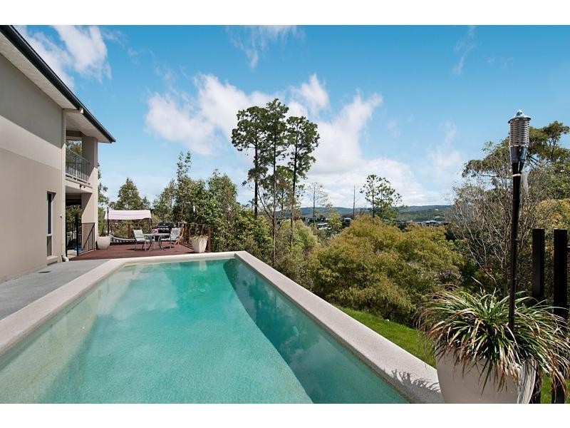 24 Hillary Circuit, Pacific Pines QLD 4211