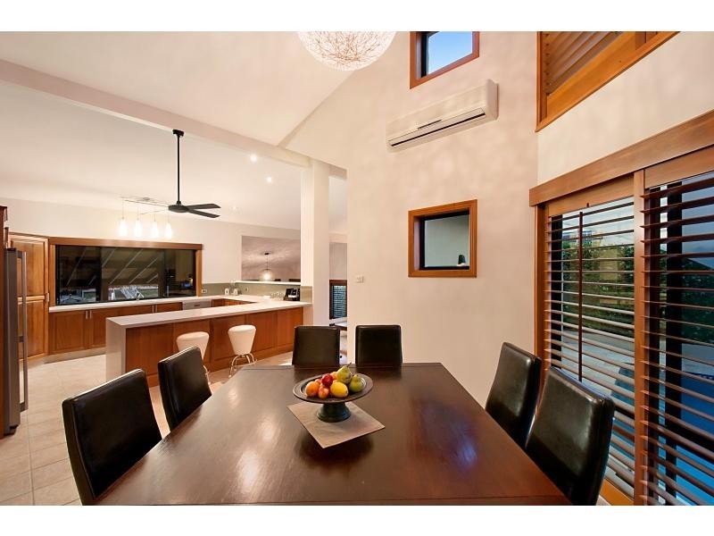 26 Buccaneer Court, Paradise Waters QLD 4217