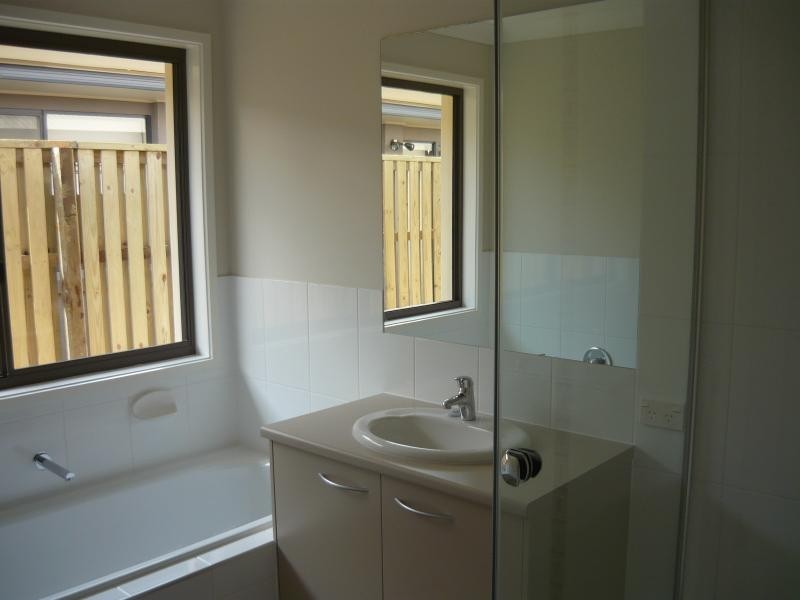 6 Falkener Street, Riverstone Crossing, Upper Coomera QLD 4209