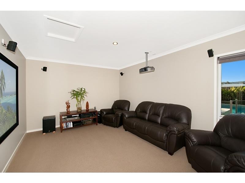 35 Rivermill Terrace, Riverstone Crossing, Upper Coomera QLD 4209