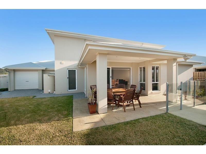 35 Rivermill Terrace, Riverstone Crossing, Upper Coomera QLD 4209