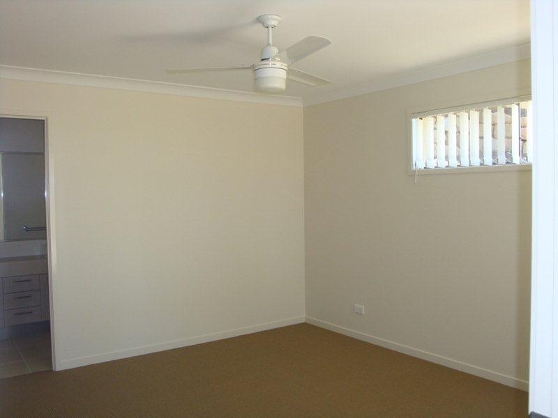 Pacific Pines QLD 4211