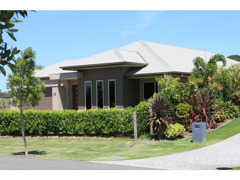 37 Homestead Circuit, Riverstone Crossing, Upper Coomera QLD 4209