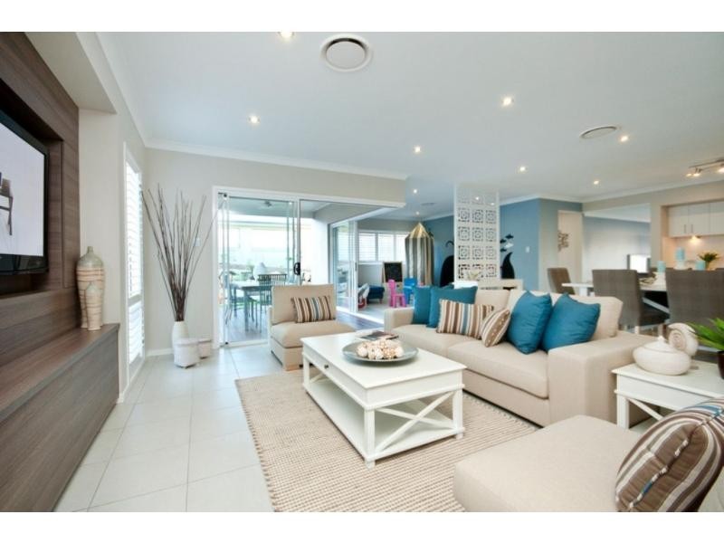 Augustine Heights QLD 4300